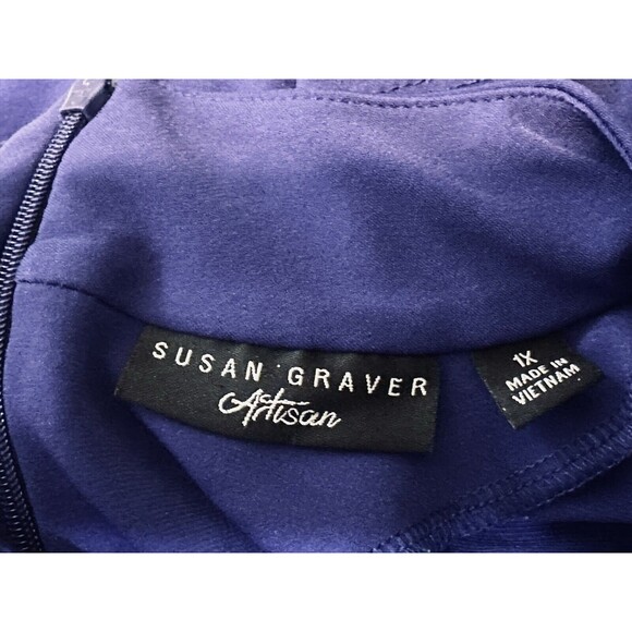 Susan Graver Artisan Size 1X Liquid Knit Embellished Blue Blouse 3/4 Sleeve - Picture 7 of 10